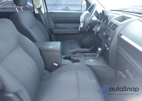 2011 Dodge Nitro Heat from USA, damaged, VIN 1D4PT4GK7BW603728